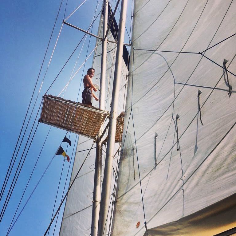 03FFC373-935C-43B5-A433-DAB51A546D71