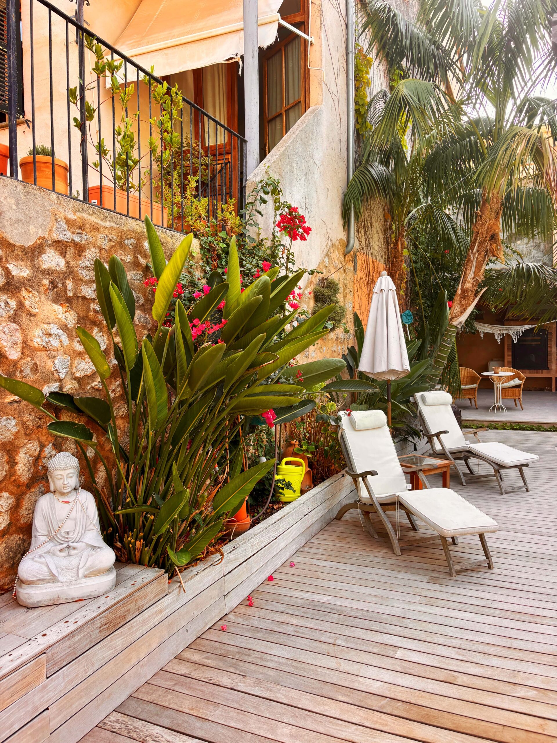 5C70E410-40F2-4E0A-AA4D-B6ADC2CADDD6-min