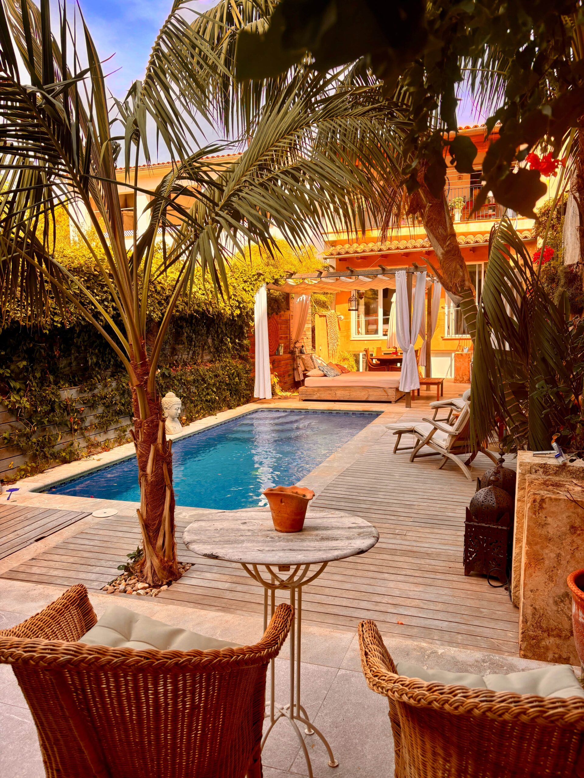 8E476B87-83B9-4C2C-BAE0-799C26FC6A41-min