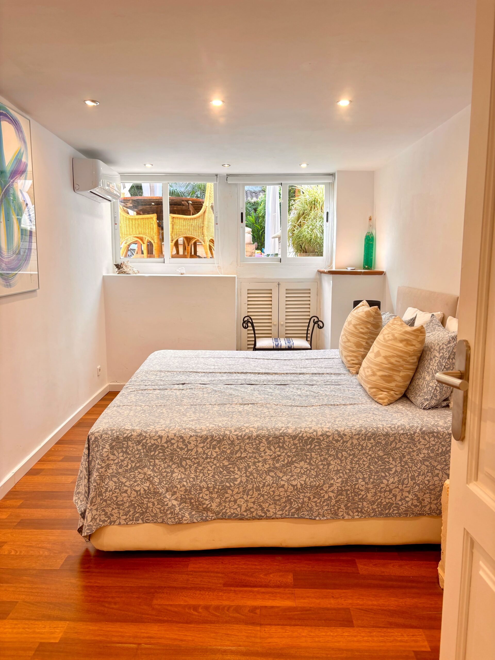 931D926E-818B-4097-B965-A78535E80CC4-min