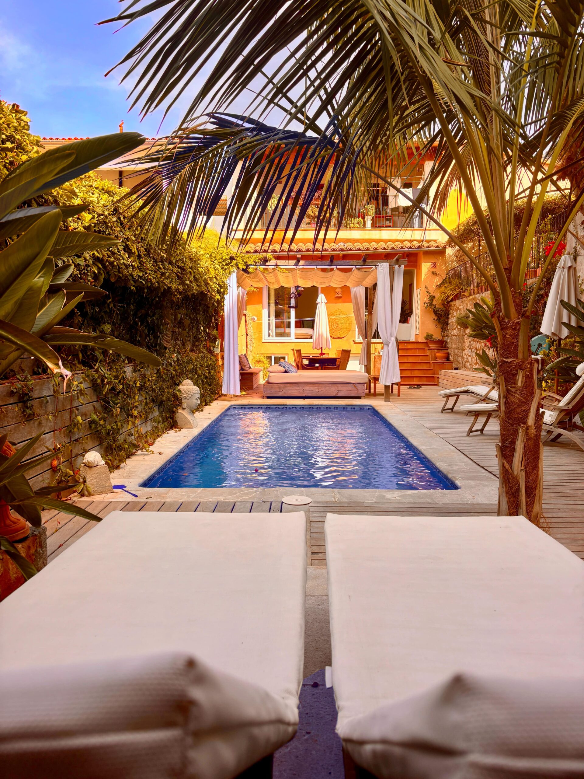 A8E0AEE4-51BB-4533-97DA-64EDFBC8477C-min