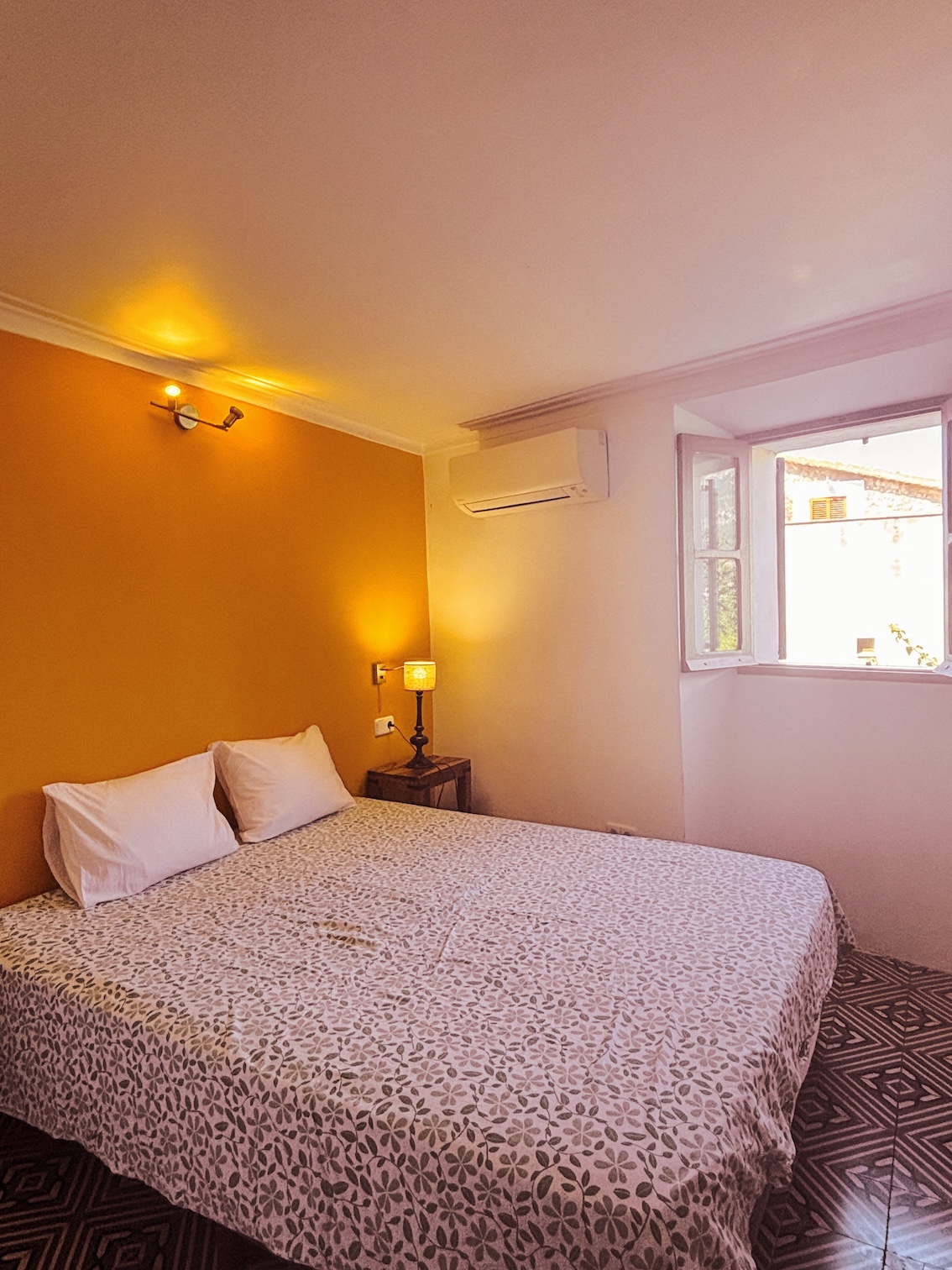 B306E587-E99C-4419-80BE-8221346DFF5A