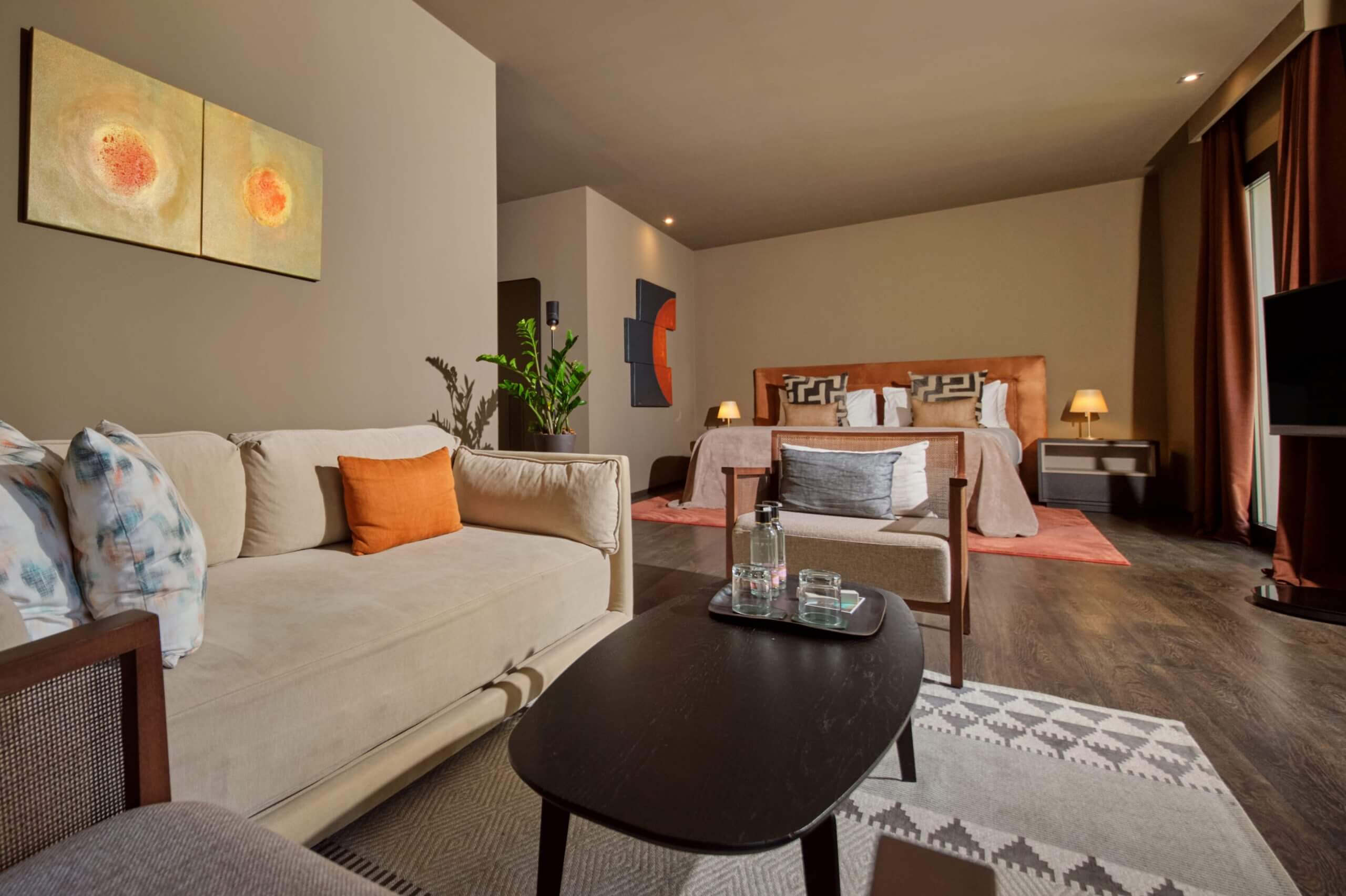 room-suite-views-gallery-01-can-alomar-it-mallorca-desktop-scaled